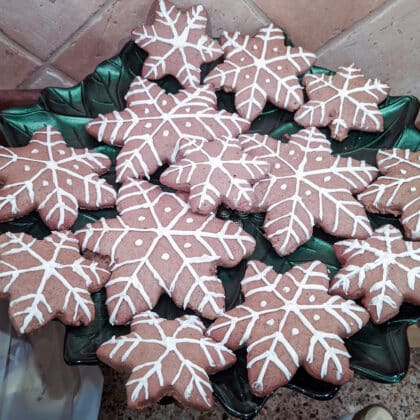 Decorated star cookies