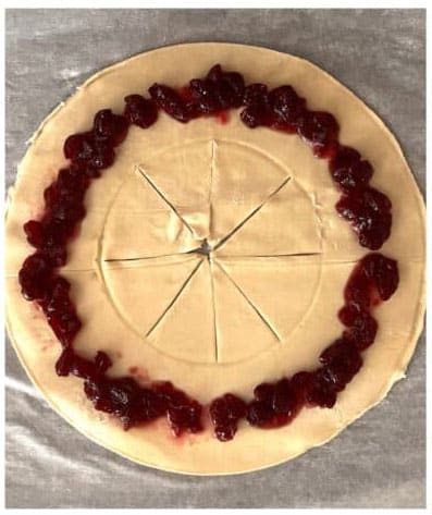 Cranberry Brie Holiday Wreath - Step 4a