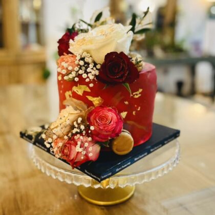 Gluten-free dark chocolate and raspberry cake