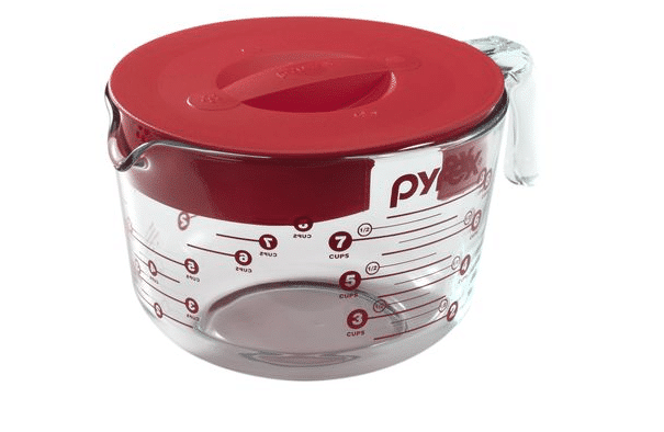 8 cup Pyrex measuring cup with lid