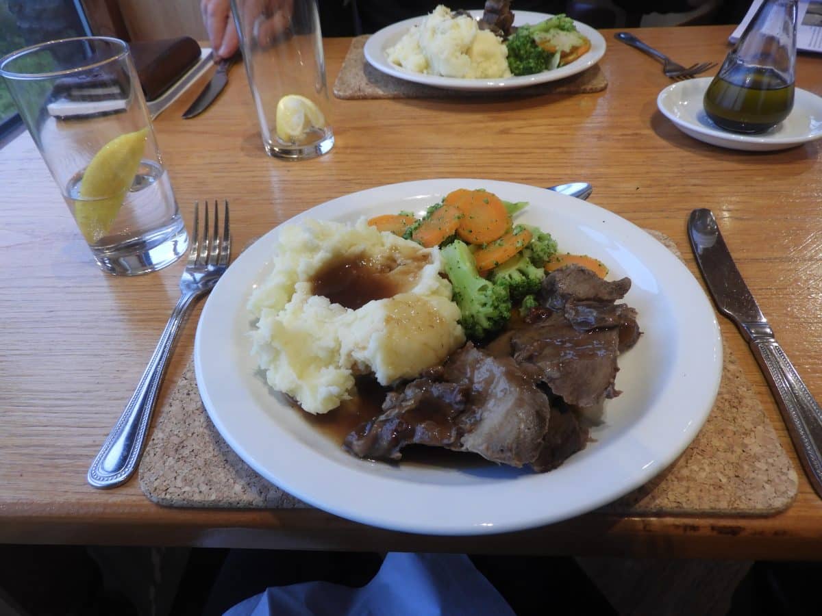 Plate of mutton with mashed potatoes
