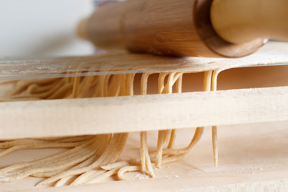 Italian Pasta Chitarra with Rolling Pin - Large